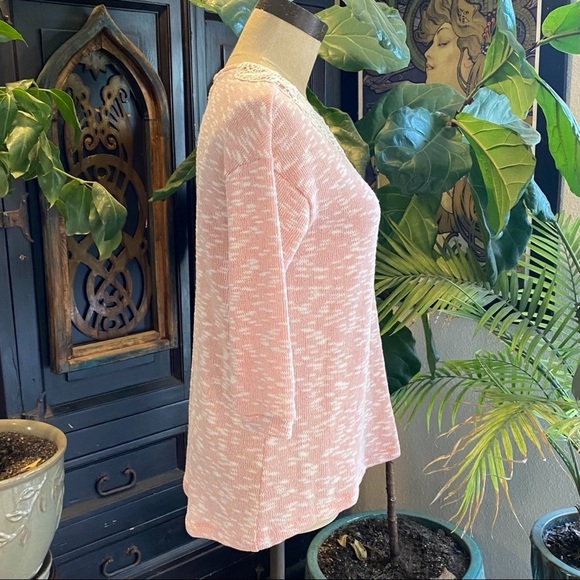 Macy’s Peter Pan lace collar sweater - Picture 4 of 13